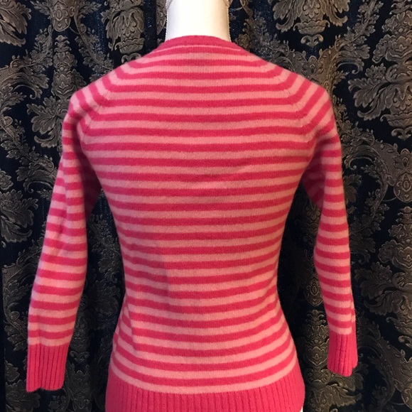 GAP Sweater - Picture 3 of 4